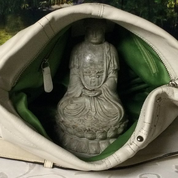 COACH White  Hand Bag - Picture 4 of 5